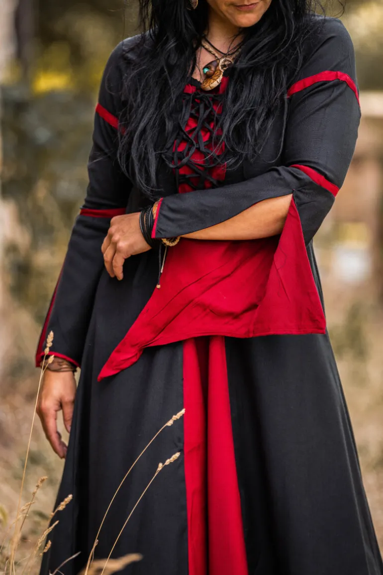 Leonardo Carbone Kleid mit Trompetenärmeln "Larissa" | Damen Kleider