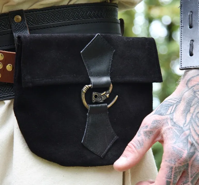 Leonardo Carbone Leder-Gürteltasche mit Drachenschließe "Will" Schwarz | Taschen / Beutel